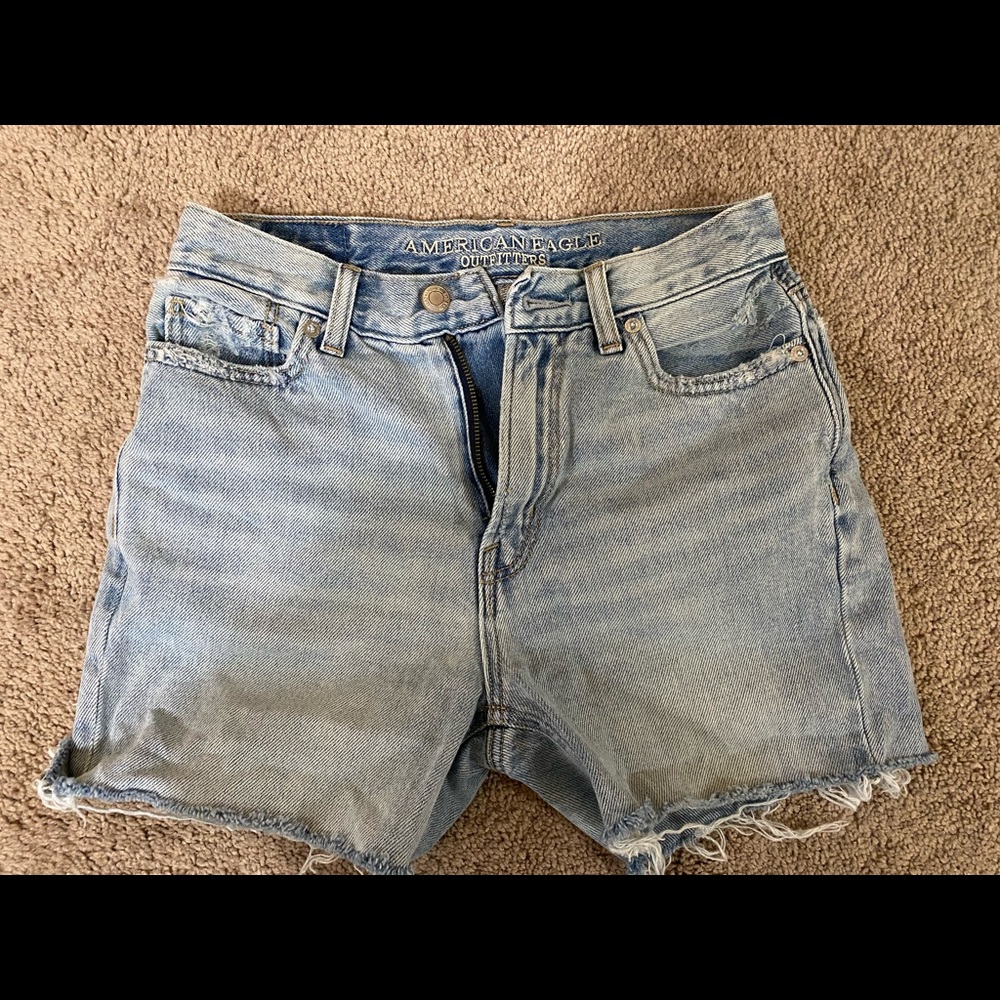 American Eagle cut off shorts